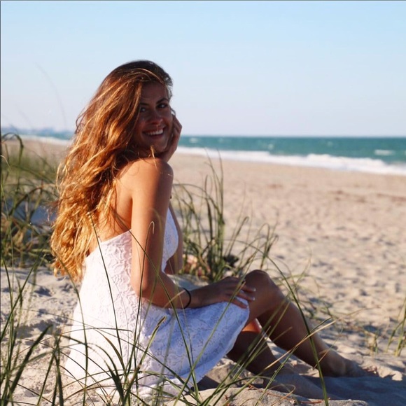 Meet your Posher, Christina - Picture 1 of 1